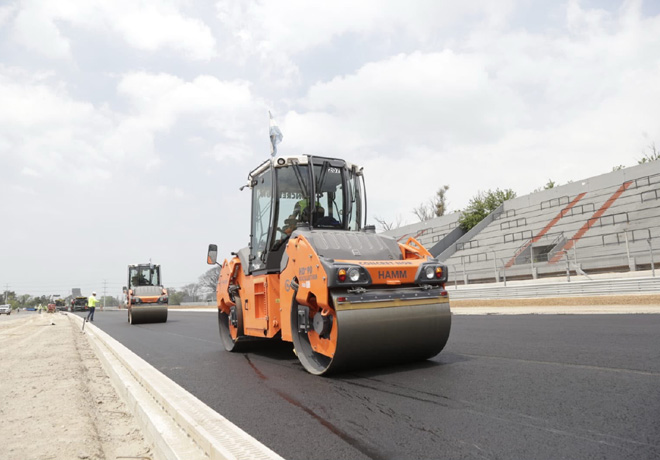 Comenzó el asfaltado de la pista del Autódromo que va a quedar lista para que corra la Fórmula 1.
